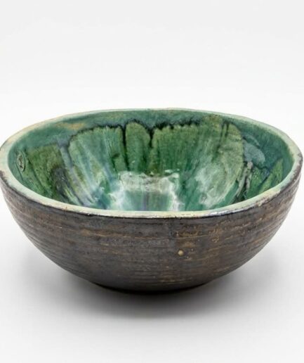 Umywalka Nablatowa Ceramiczna 'Szmaragd' - stare złoto na zewnątrz, Elegancka Ekstrawagancja w Kolorze Zieleni