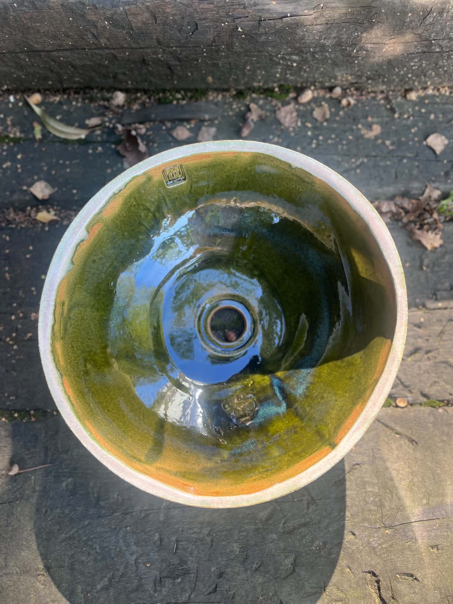 cała zieloana Cała zielona - Malachitowa Umywalka Ceramiczna Nablatowa Okrągła Ręcznie Robiona Cała zielona - Malachitowa Umywalka Ceramiczna Nablatowa Okrągła Ręcznie Robiona